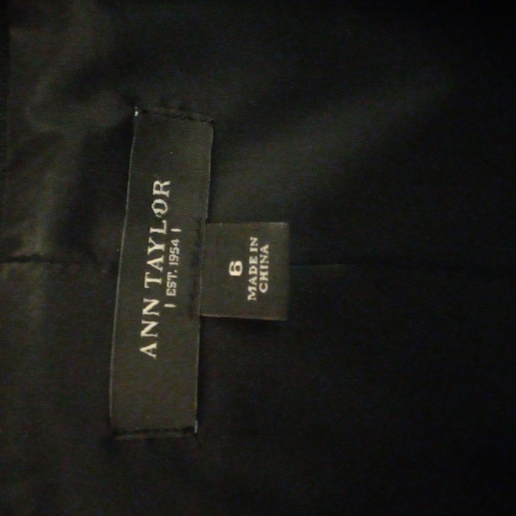 Ann Taylor blazer - Picture 4 of 5